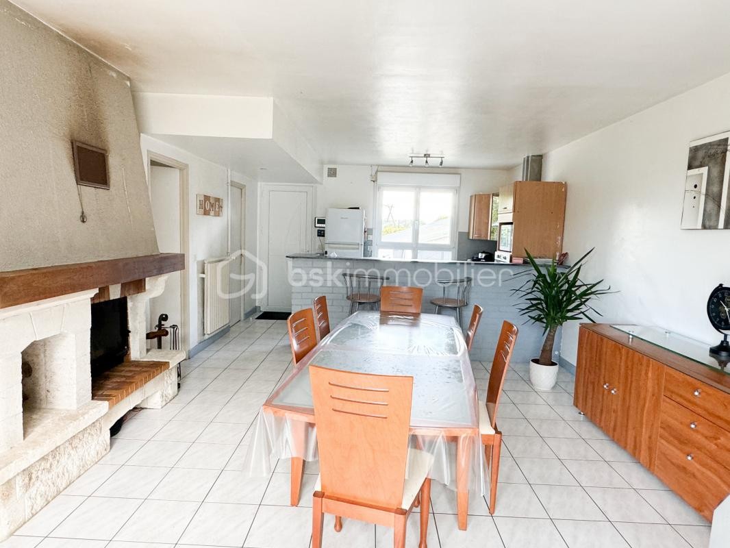 Vente Maison à Saint-Cyr-le-Gravelais 5 pièces