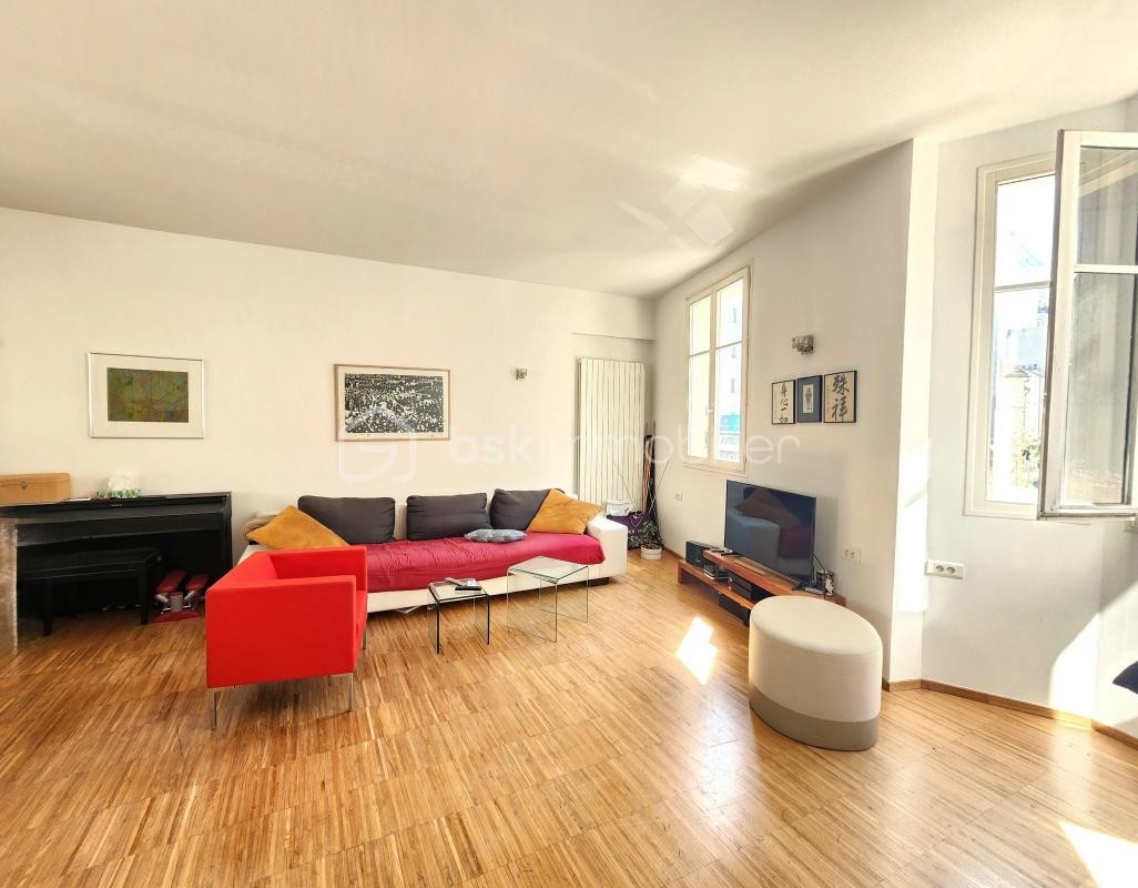 Vente Appartement à Paris Ménilmontant 20e arrondissement 5 pièces