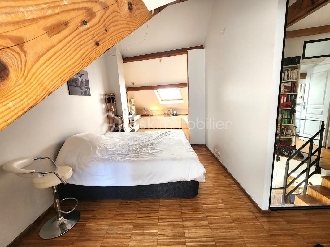 Vente Appartement à Paris Ménilmontant 20e arrondissement 5 pièces