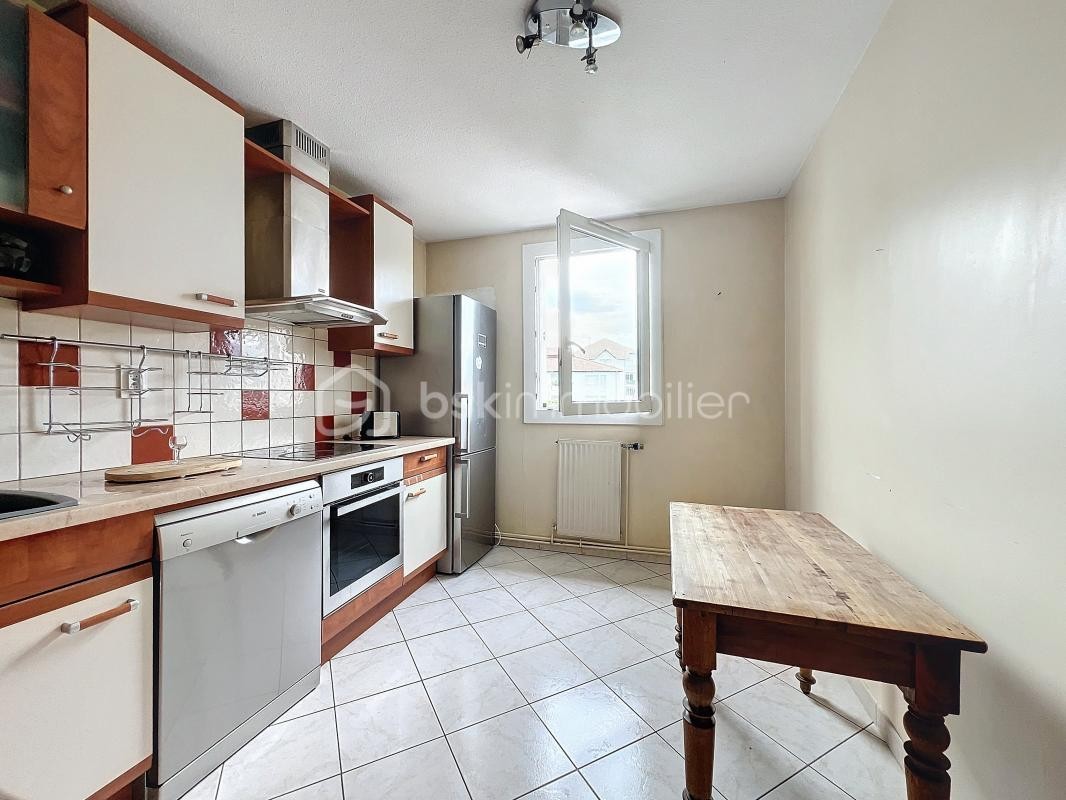 Vente Appartement à Fontaine 5 pièces