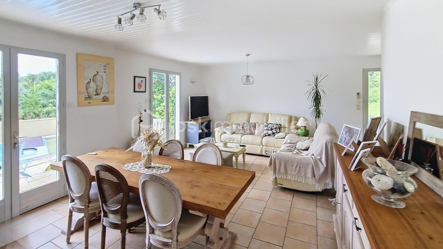 Vente Maison à Villefranche-de-Lonchat 7 pièces