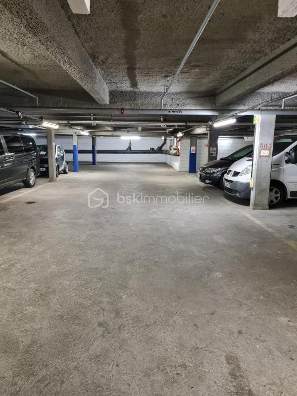 Vente Garage / Parking à Clichy 0 pièce