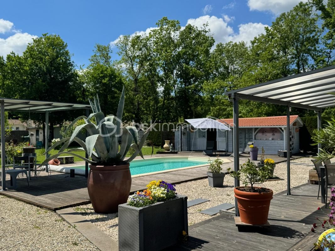 Vente Maison à Saint-Seurin-sur-l'Isle 6 pièces