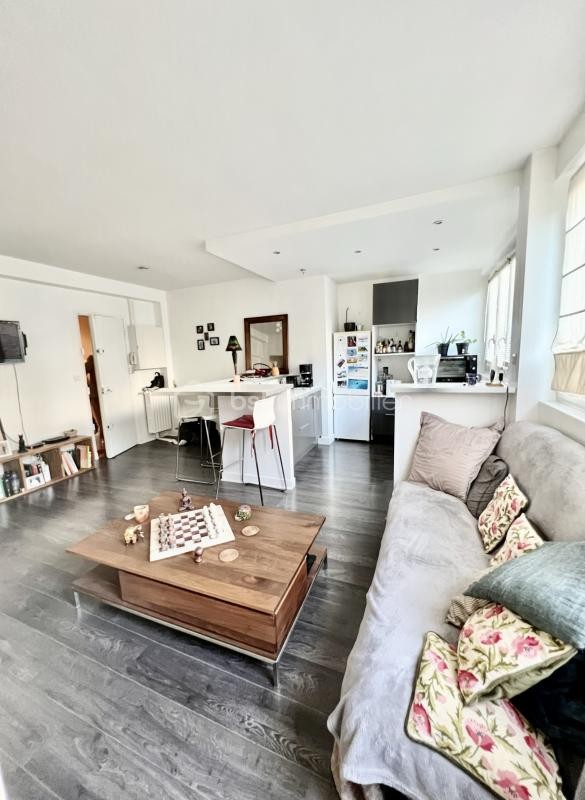 Vente Appartement à Paris Batignolles-Monceaux 17e arrondissement 5 pièces