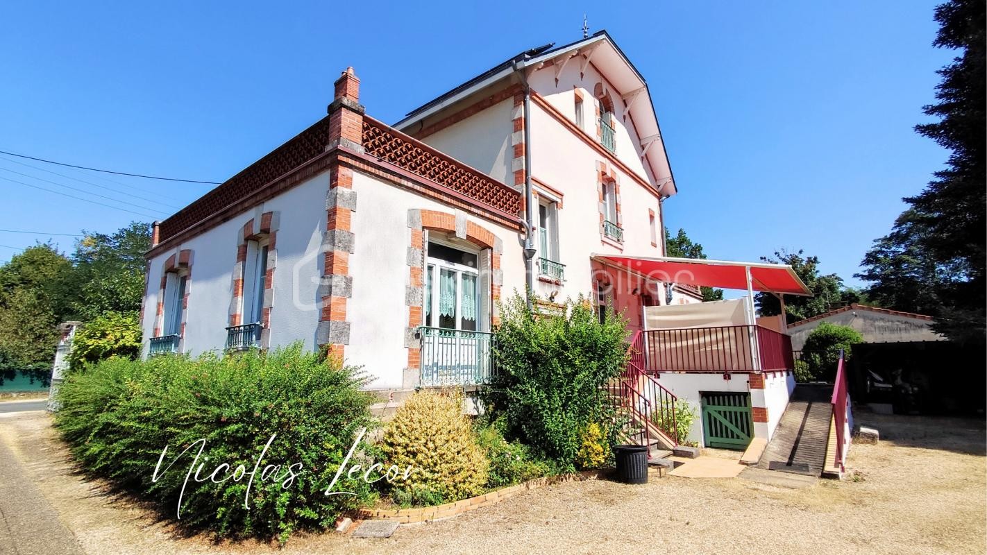 Vente Maison à Saint-Florent-sur-Cher 11 pièces