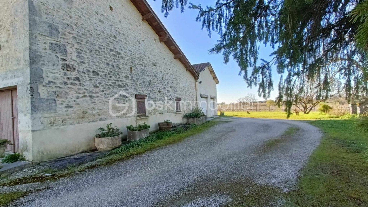 Vente Maison à Saussignac 14 pièces