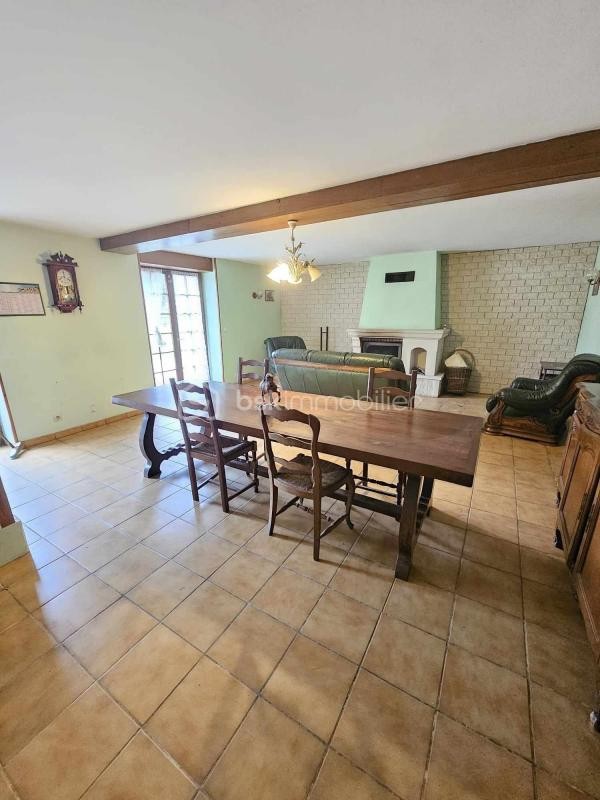 Vente Maison à Sainte-Gauburge-Sainte-Colombe 6 pièces