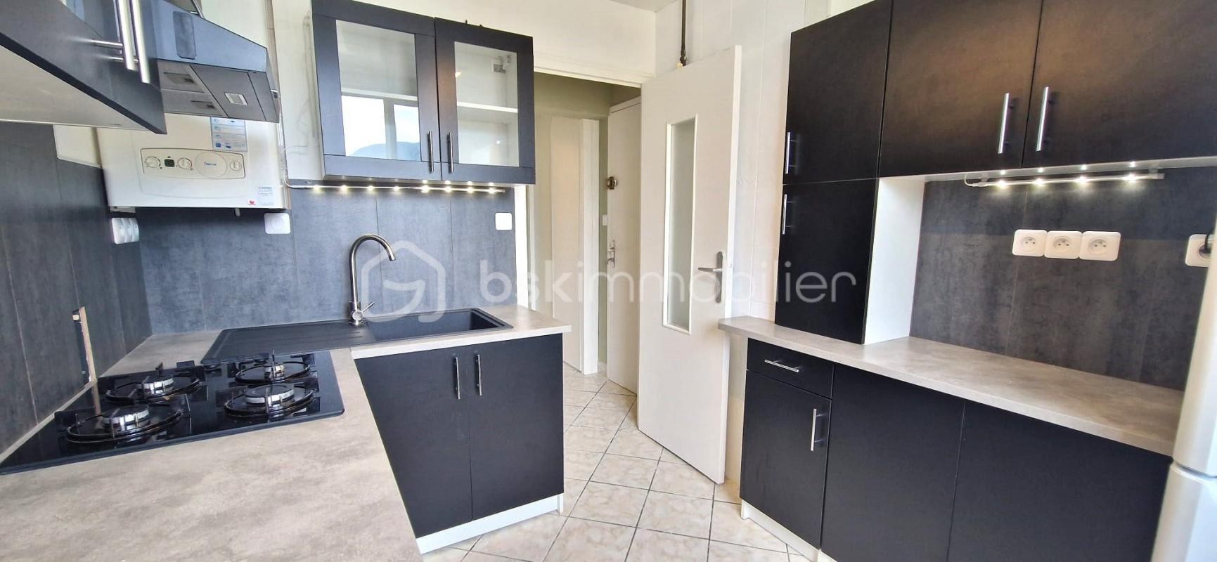 Vente Appartement à Fontaine 4 pièces