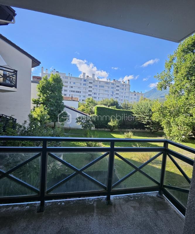 Vente Appartement à Fontaine 2 pièces