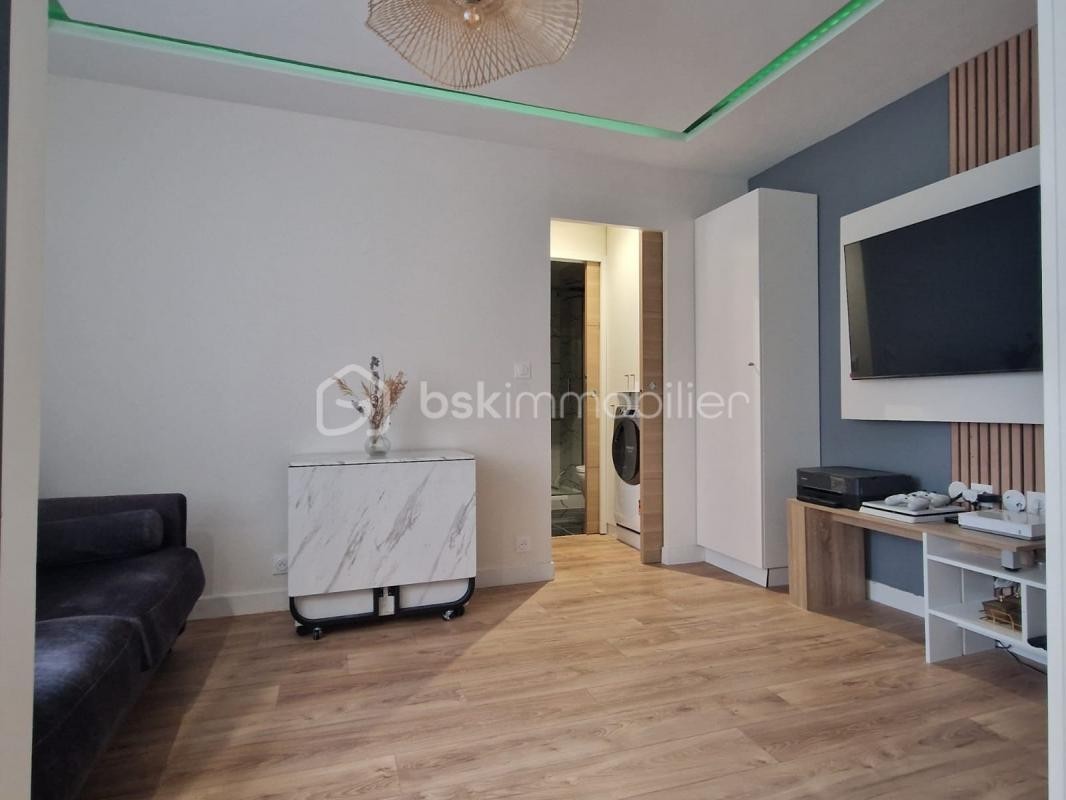 Vente Appartement à Paris Ménilmontant 20e arrondissement 2 pièces