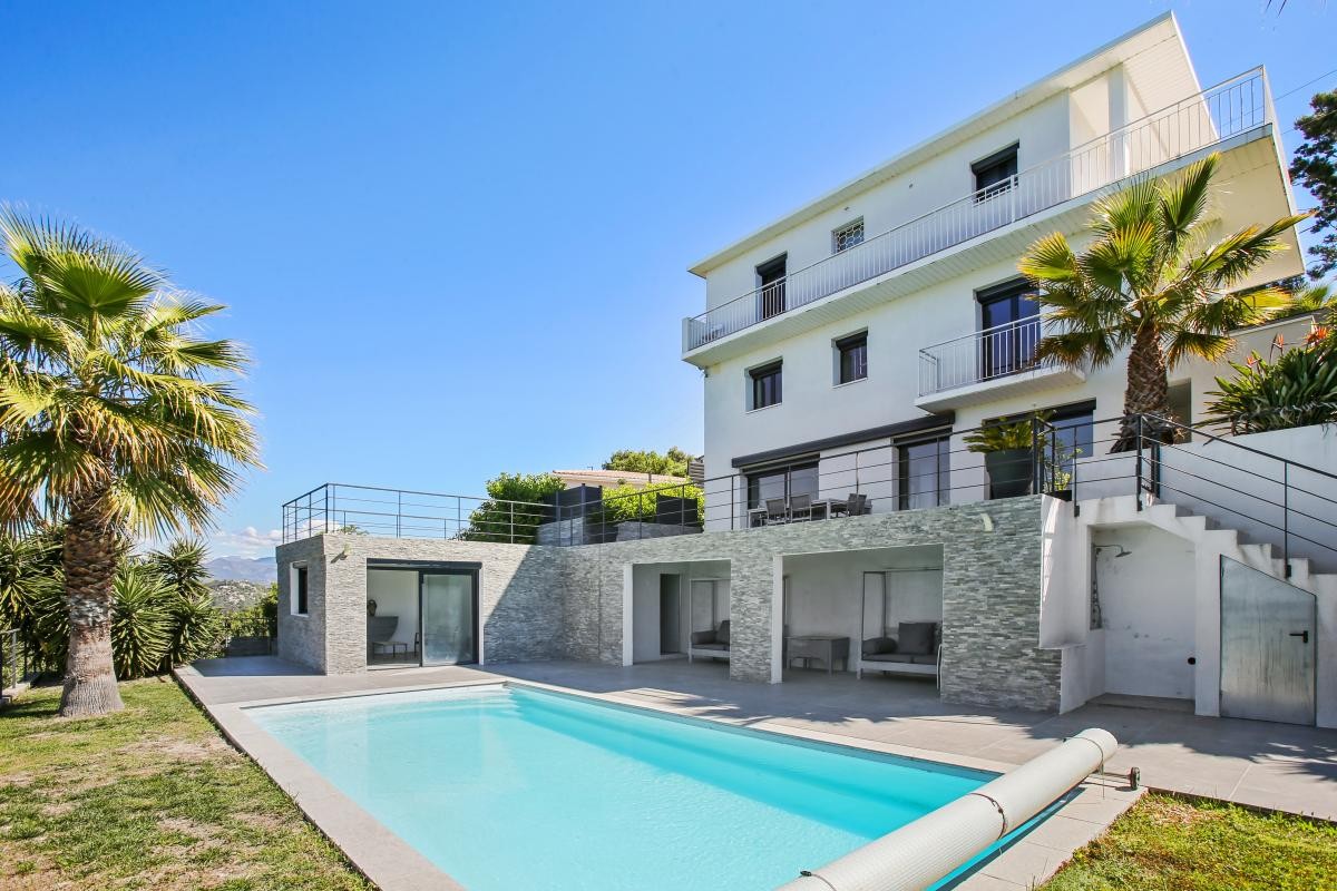 Vente Maison à Nice 8 pièces