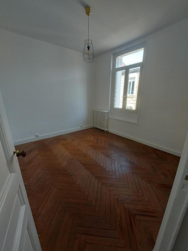 Location Appartement à Bordeaux 4 pièces