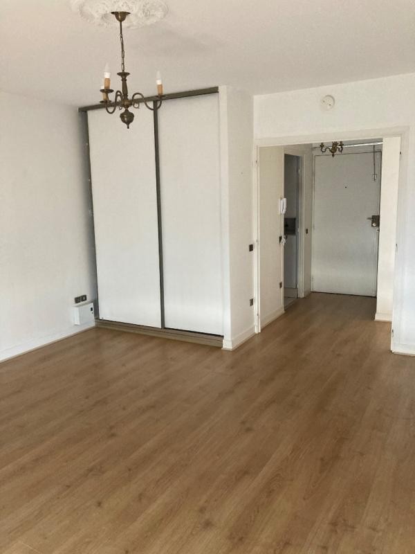 Location Appartement à Bordeaux 2 pièces