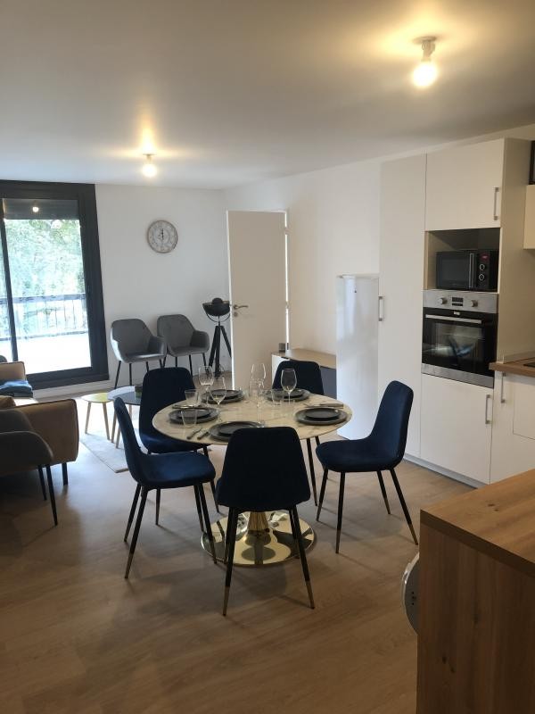 Location Appartement à Pessac 6 pièces