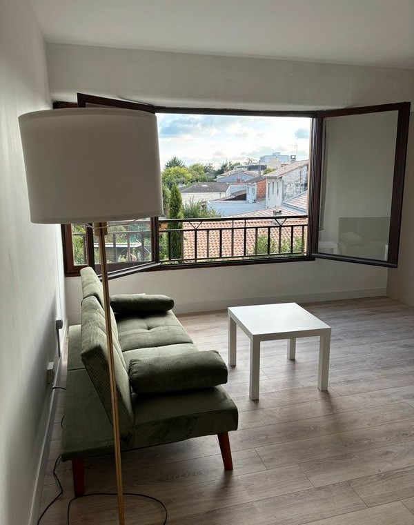 Location Appartement à Bordeaux 1 pièce