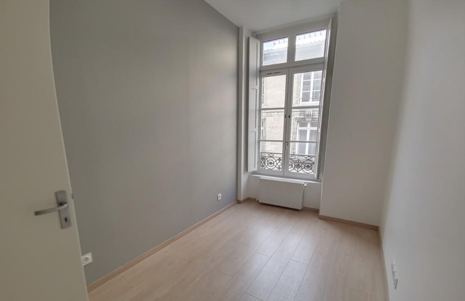 Location Appartement à Bordeaux 3 pièces