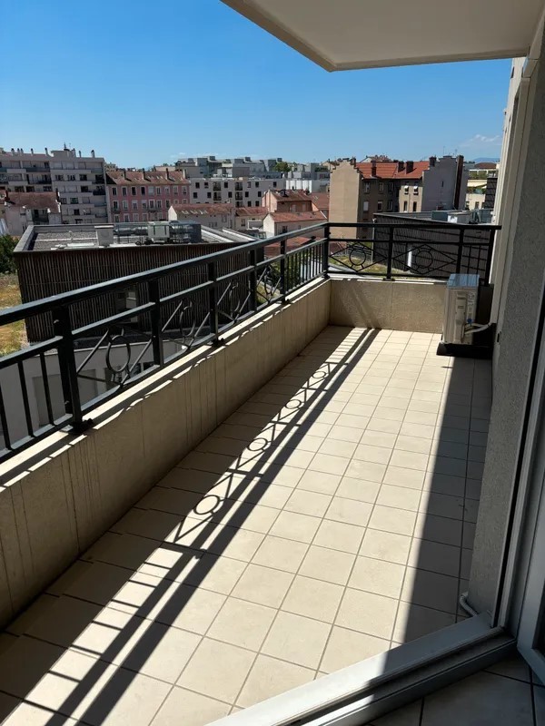 Location Appartement à Lyon 2 pièces