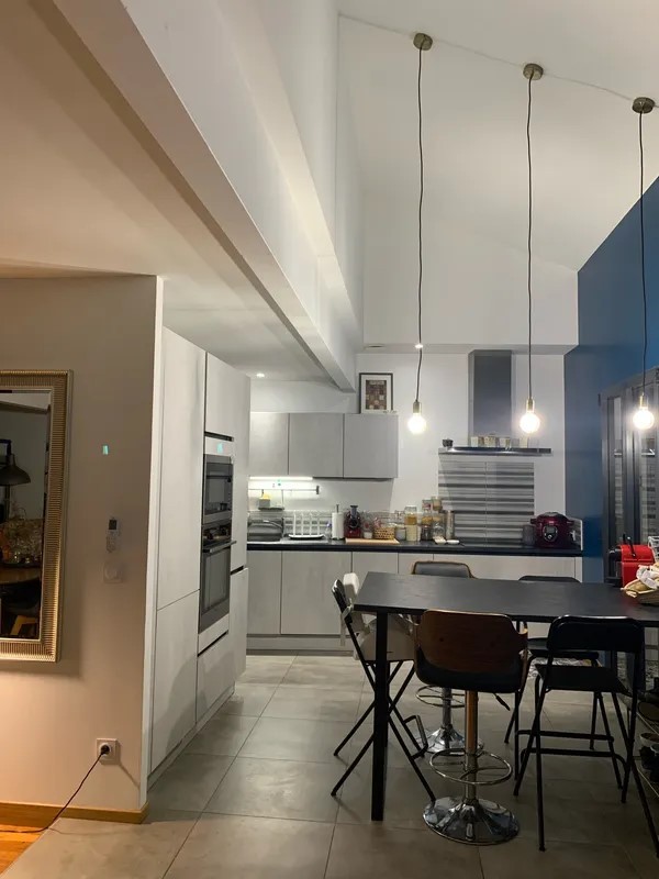 Location Appartement à Bordeaux 5 pièces