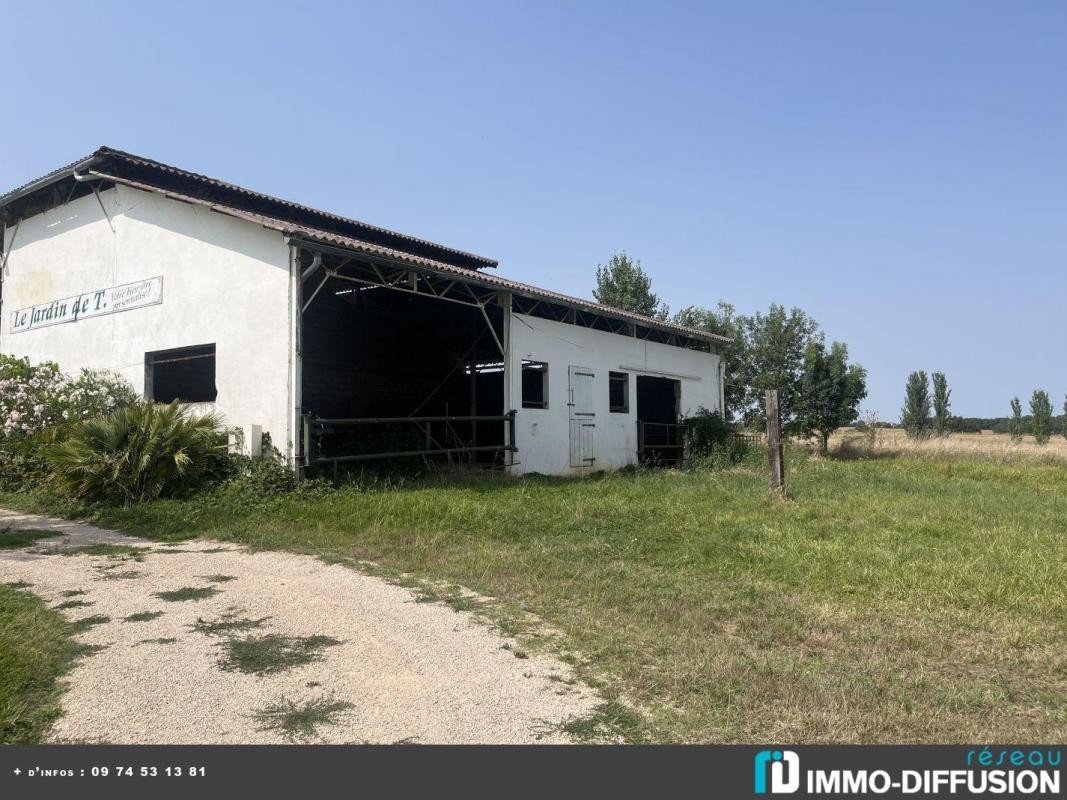 Vente Garage / Parking à Aubiet 0 pièce