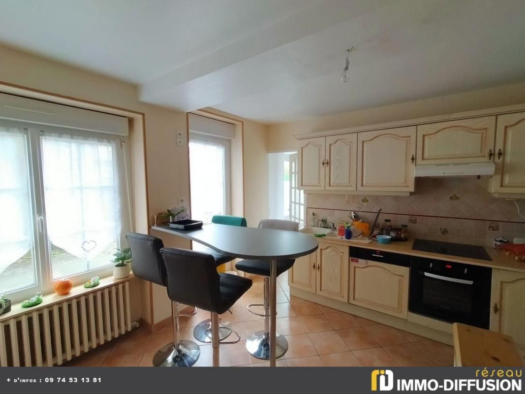 Vente Maison à Courcité 8 pièces