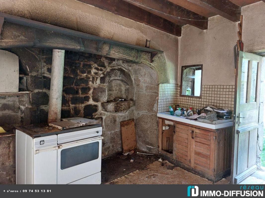 Vente Maison à Magnat-l'Étrange 7 pièces