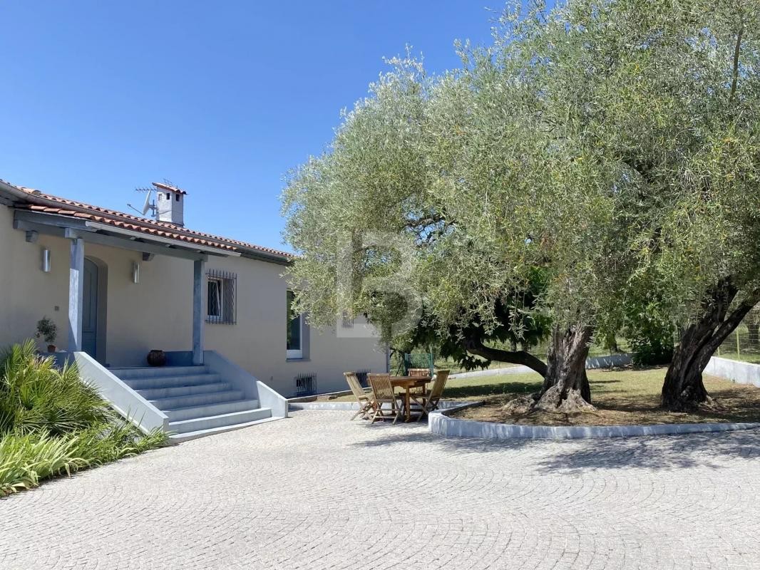 Vente Maison à Châteauneuf-Grasse 9 pièces