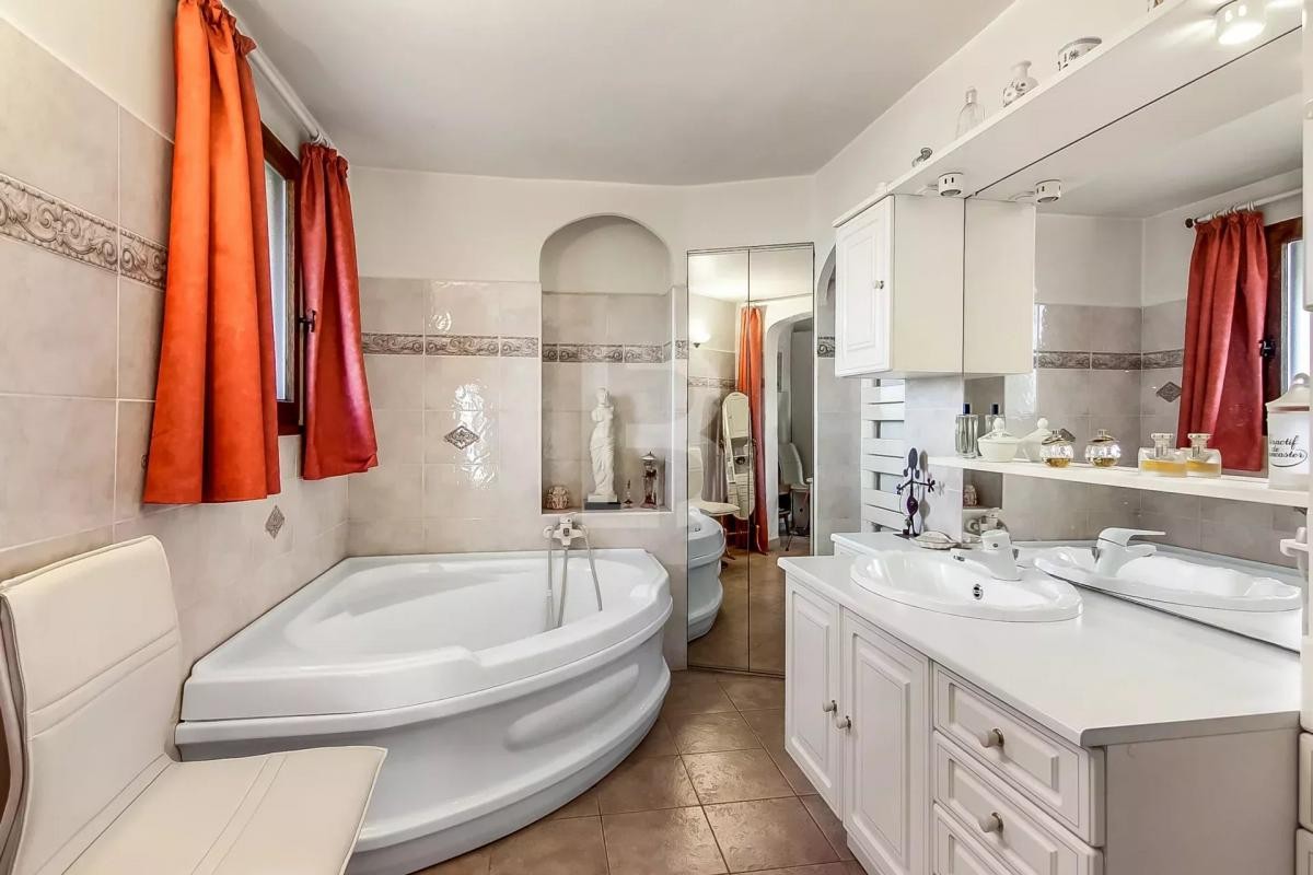 Vente Maison à Antibes 7 pièces