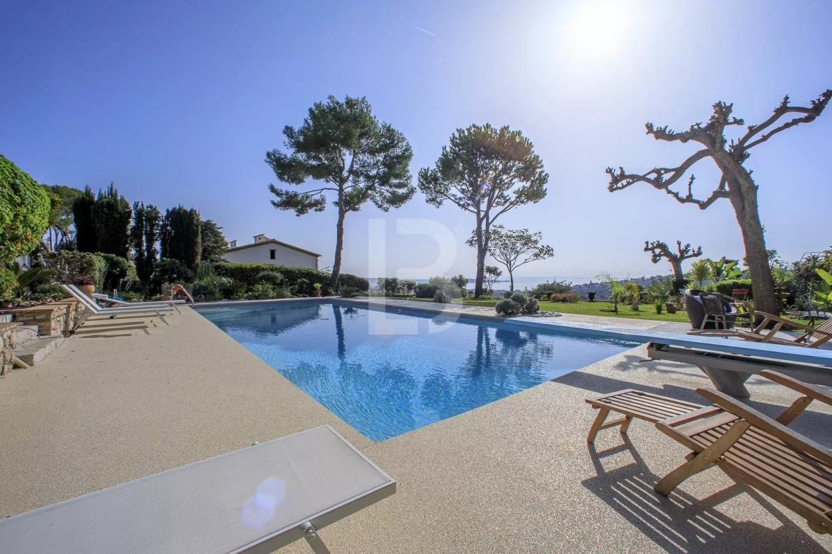 Vente Maison à Antibes 5 pièces