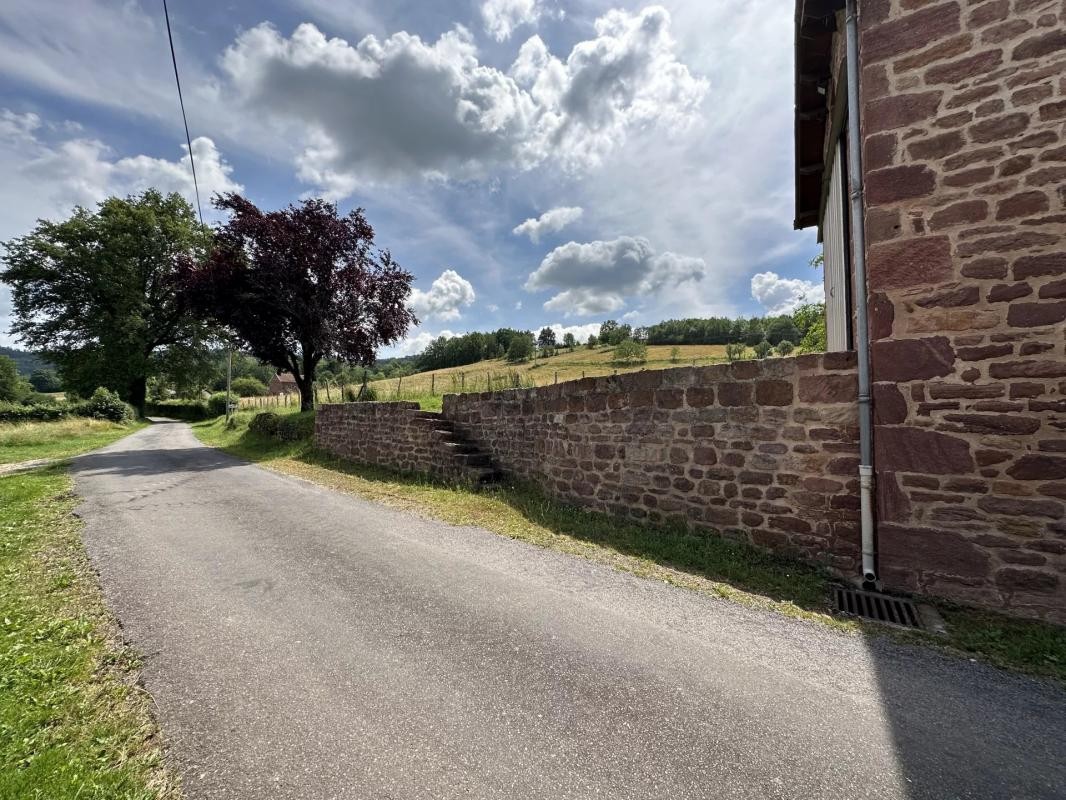 Vente Maison à Saint-Christophe-Vallon 6 pièces