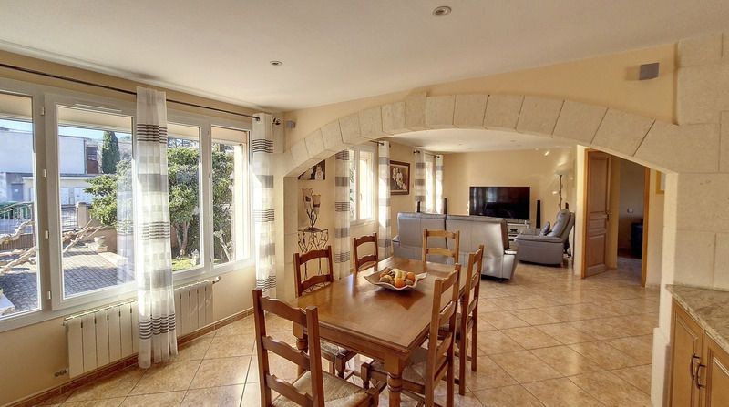 Vente Maison à Nîmes 6 pièces