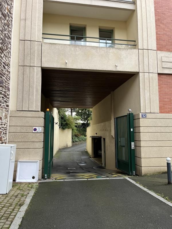 Location Garage / Parking à Rennes 0 pièce