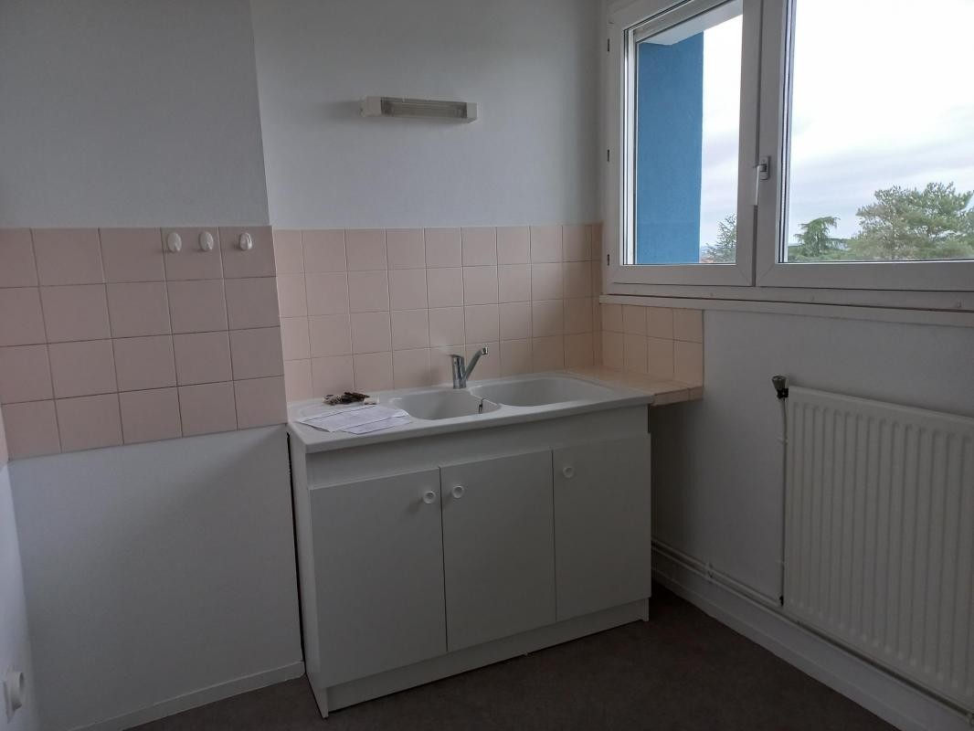 Location Appartement à la Châtre 4 pièces