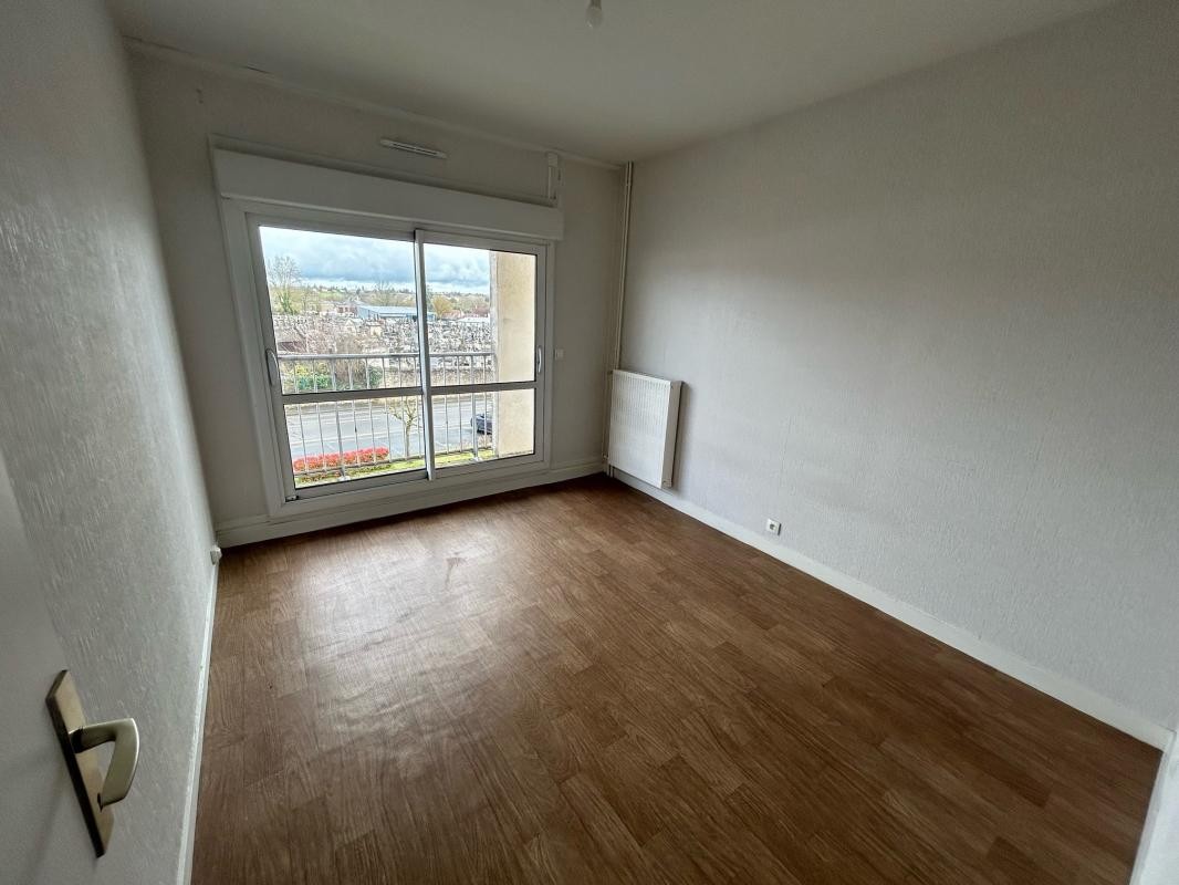 Location Appartement à la Châtre 5 pièces