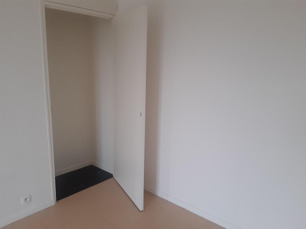 Location Appartement à la Châtre 2 pièces