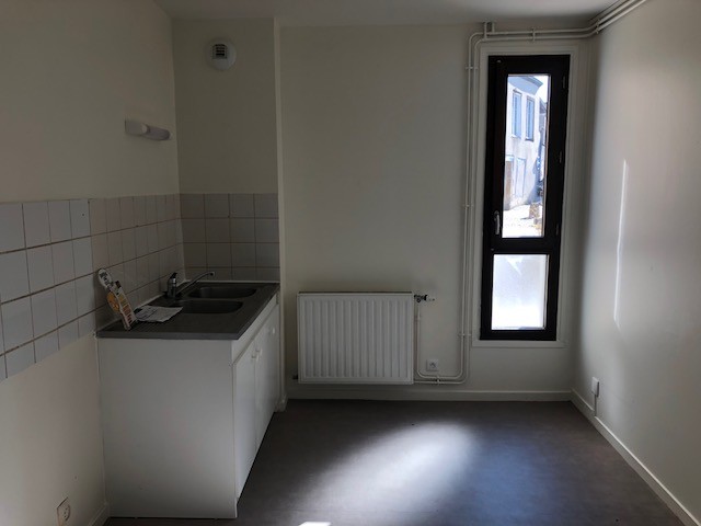 Location Appartement à la Châtre 5 pièces