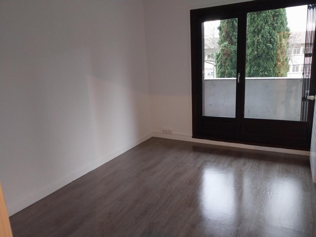 Location Appartement à Grenoble 4 pièces