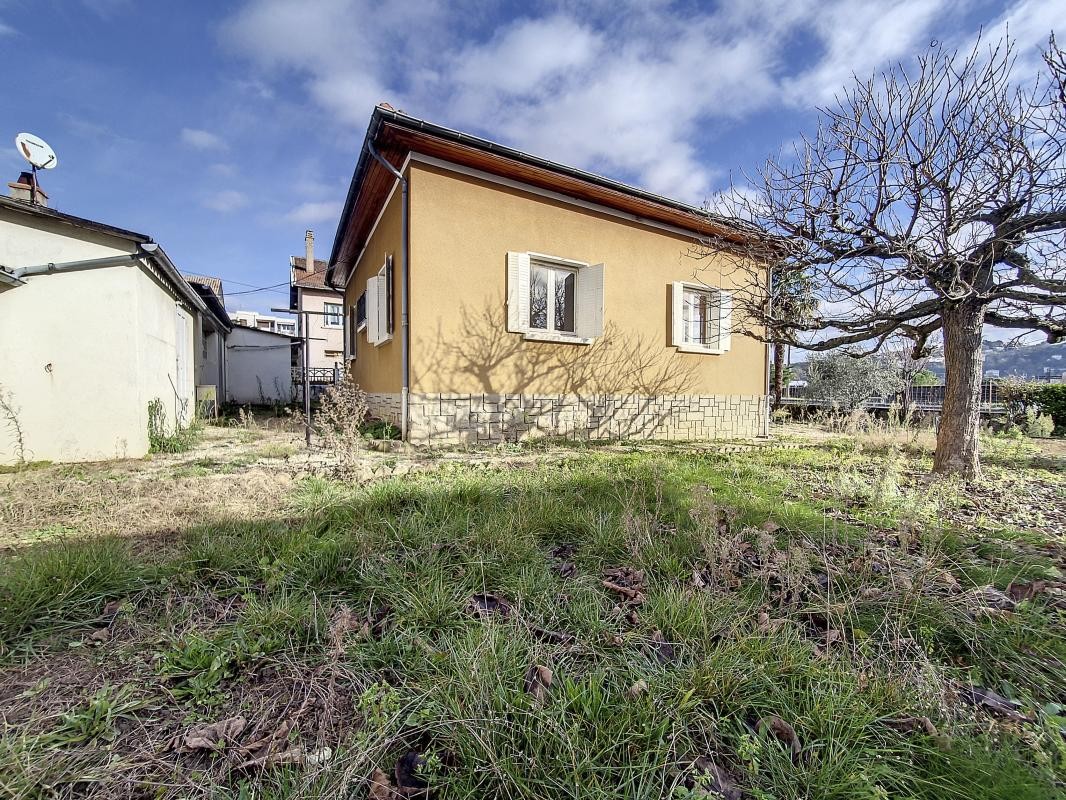 Vente Maison à Sainte-Colombe 3 pièces