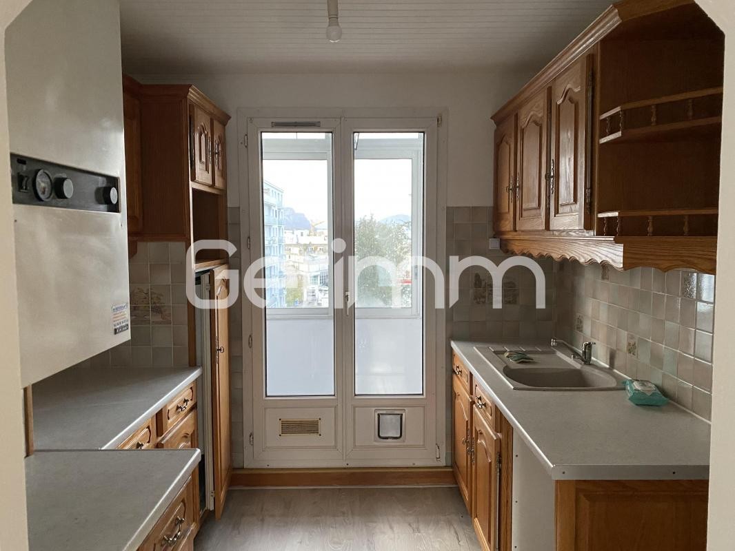 Location Appartement à Saint-Martin-d'Hères 3 pièces