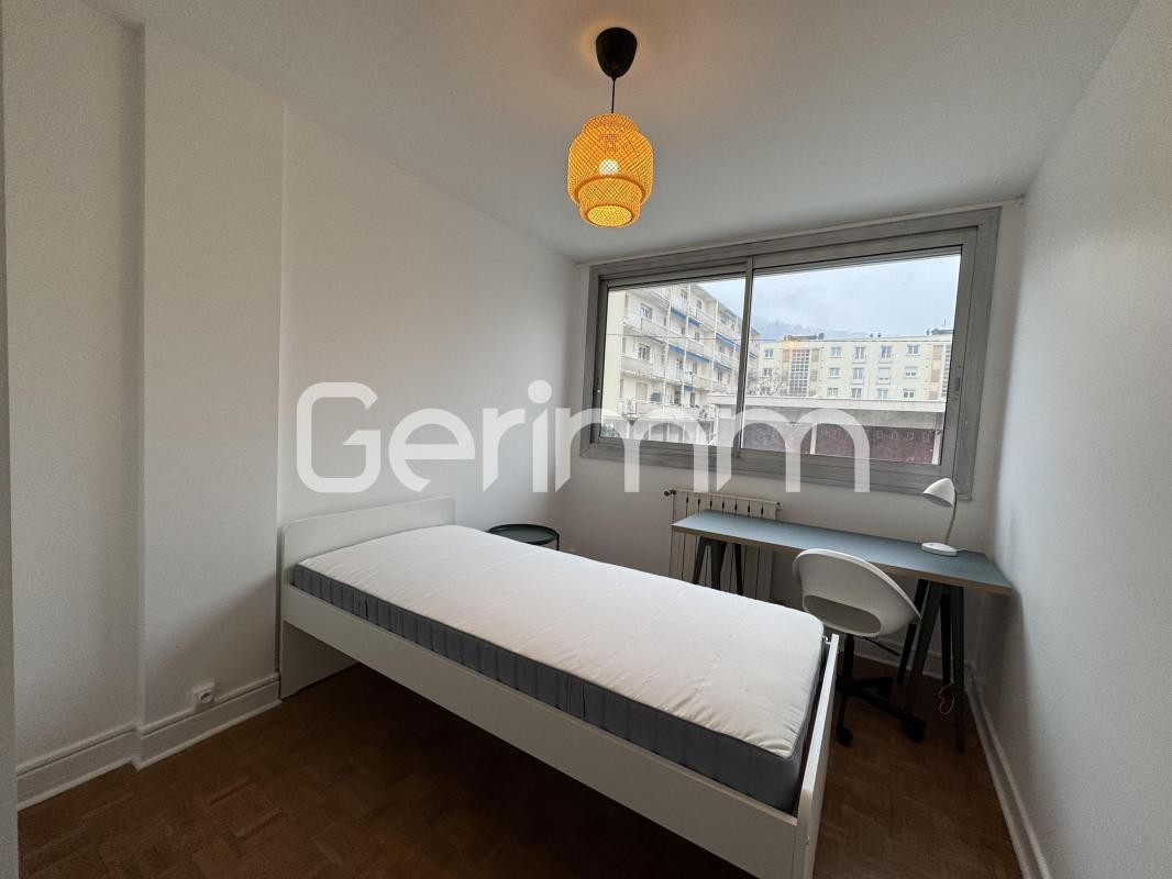 Location Appartement à Eybens 5 pièces