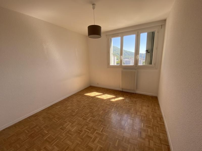 Location Appartement à Saint-Martin-d'Hères 4 pièces