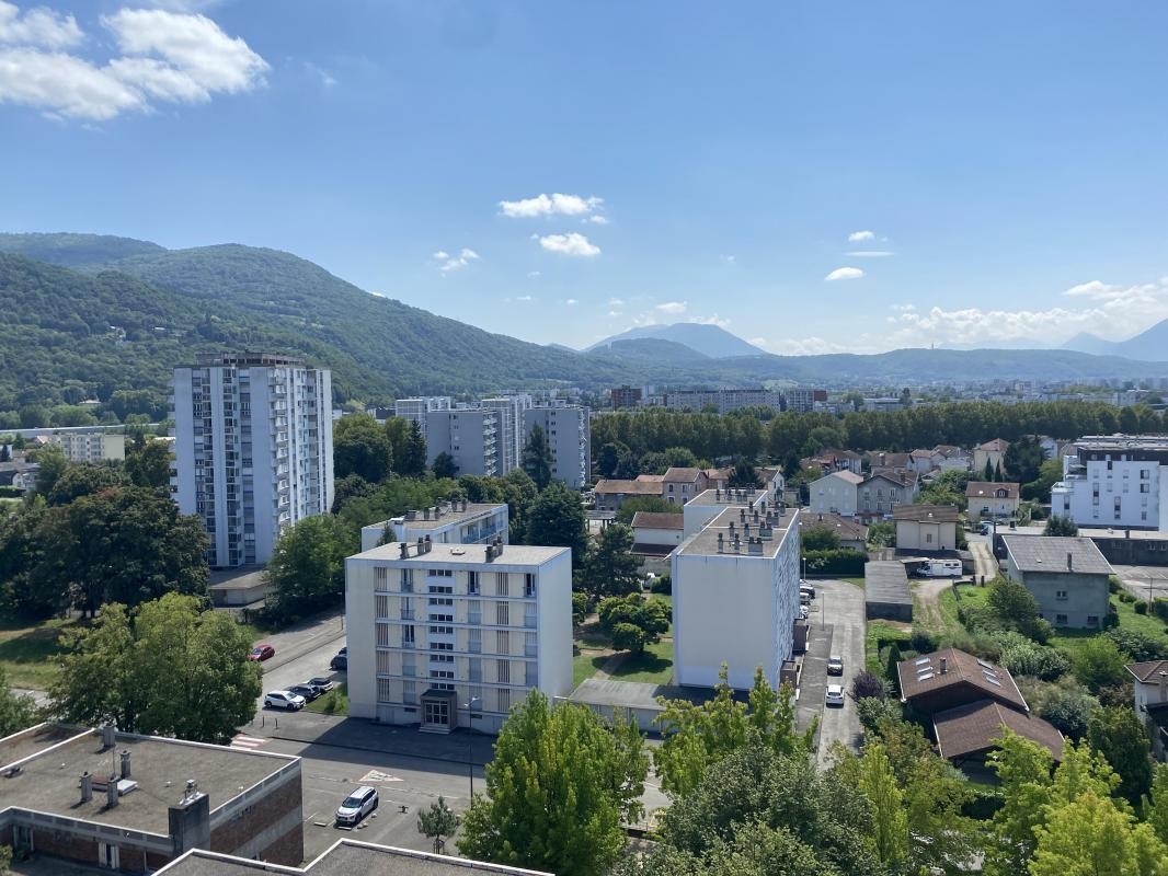 Location Appartement à Saint-Martin-d'Hères 4 pièces