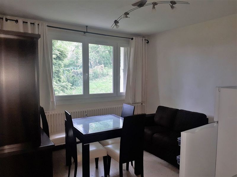 Location Appartement à Saint-Étienne 2 pièces