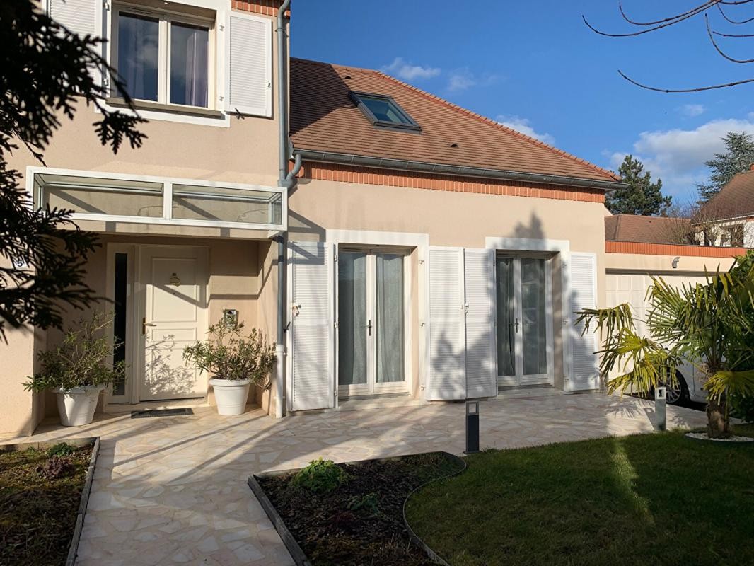 Vente Maison à Bussy-Saint-Georges 9 pièces