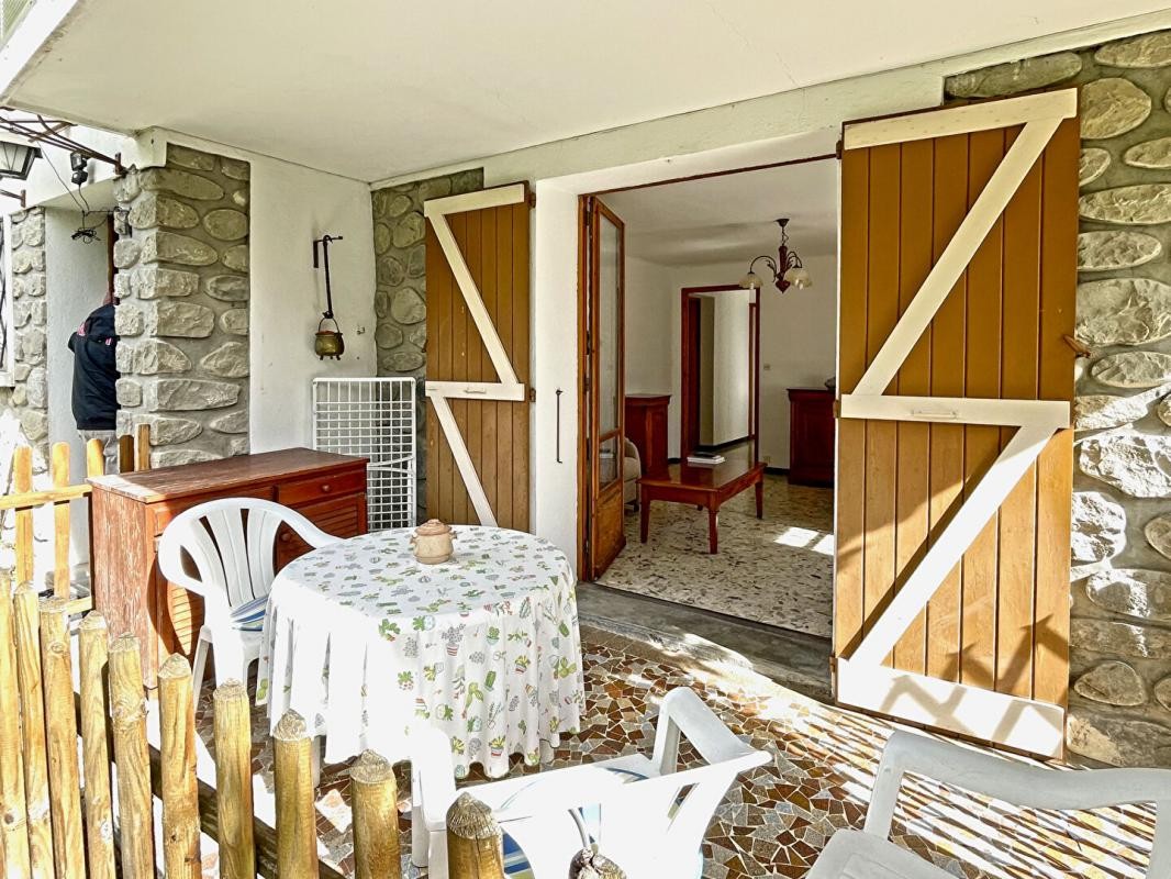 Vente Maison à Saint-André-les-Alpes 11 pièces