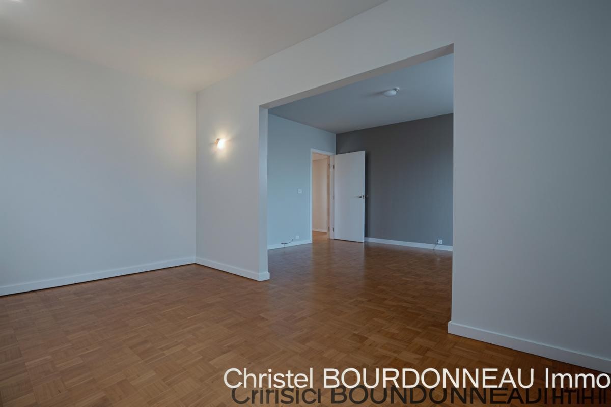 Vente Appartement à Pontault-Combault 4 pièces