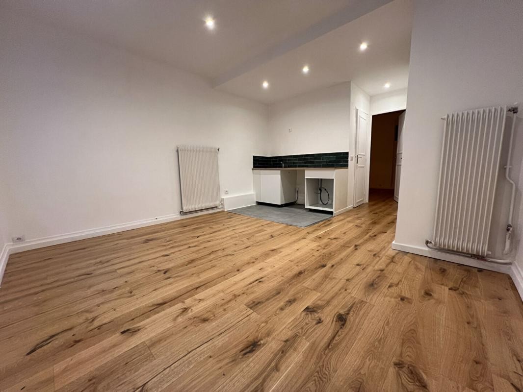 Vente Appartement à Paris Batignolles-Monceaux 17e arrondissement 2 pièces