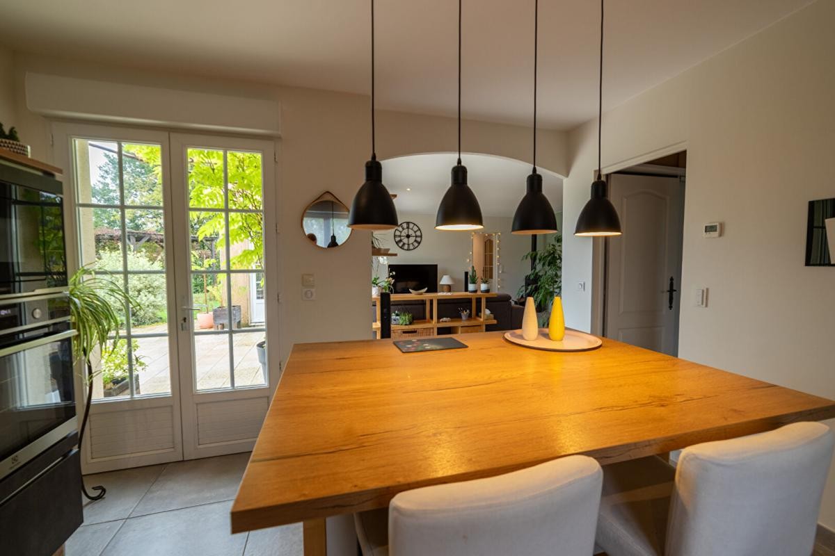 Vente Maison à Vouneuil-sous-Biard 6 pièces