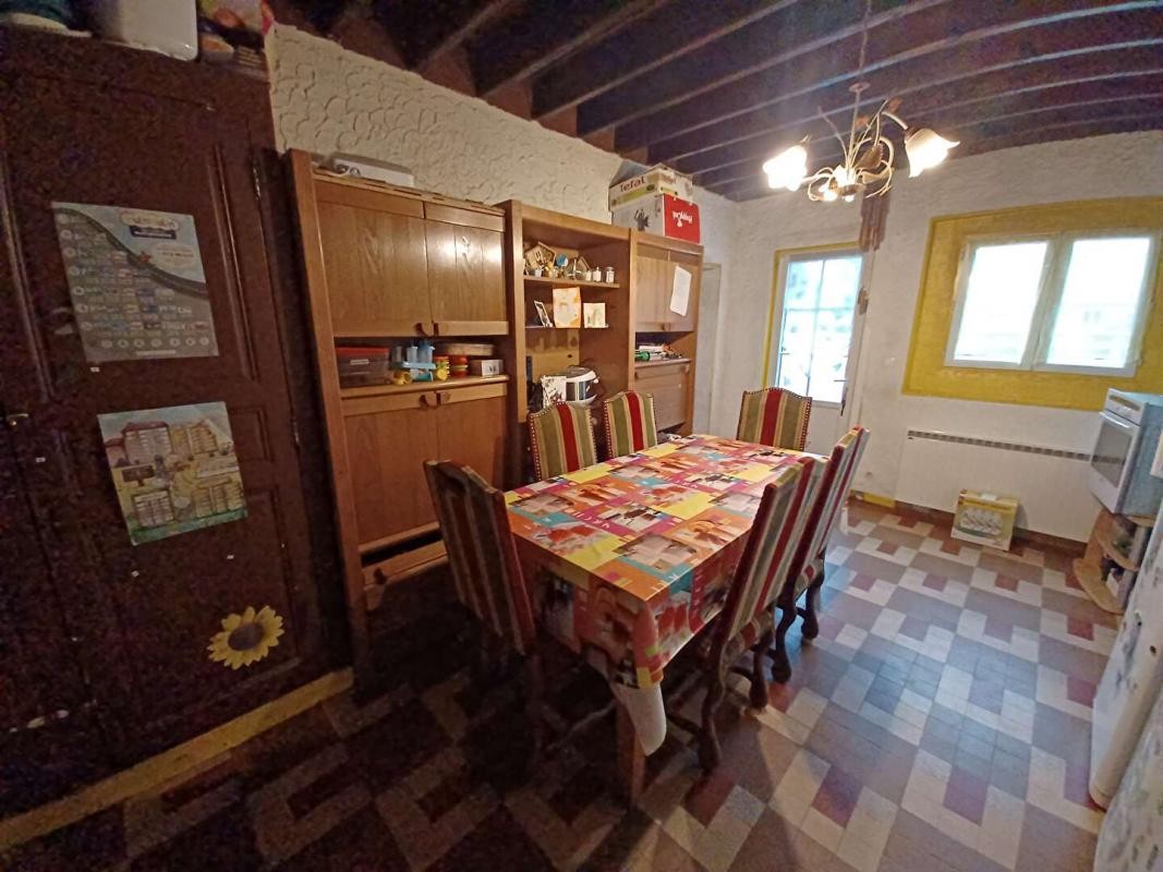 Vente Maison à Moulins-la-Marche 9 pièces