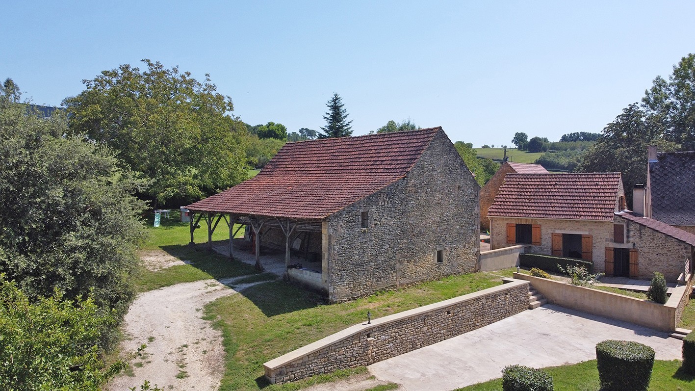 Vente Maison à Marcillac-Saint-Quentin 11 pièces