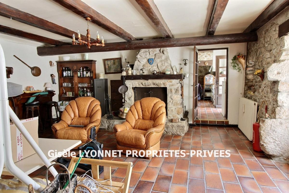 Vente Maison à Saint-Julien-Molhesabate 7 pièces